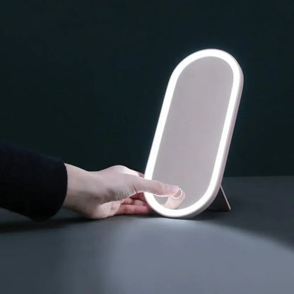 Boîte à maquillage avec miroir LED intégré